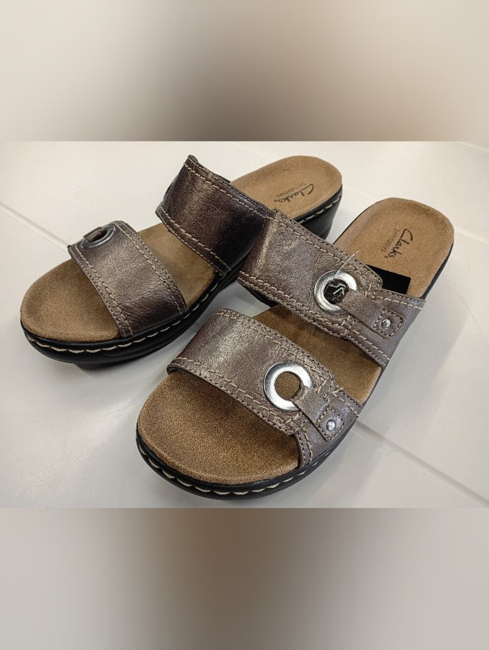 Clarks Women Metallic Brown Double-Strap Slide Sandals